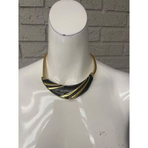 Napier Vintage Black Enamel / Gold Tone Fashion Jewelry